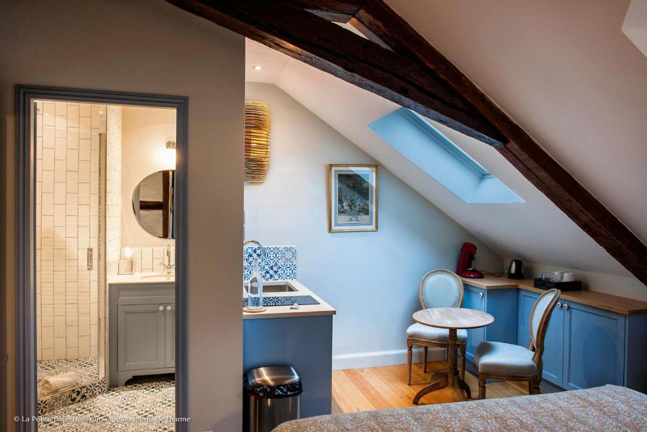 La Petite Folie Acomodação com café da manhã Honfleur Exterior foto